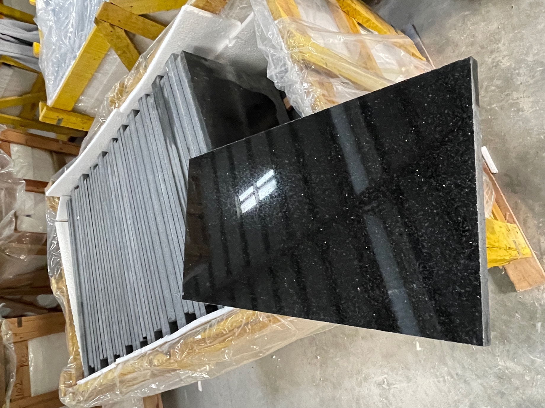 Black Galaxy Granite Slabs & Tiles